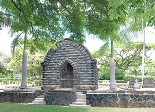Oahu Cemetary-Mausoleum